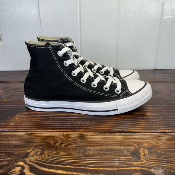 Converse Chuck Taylor All Star High-Top – Classic Black – Women’s 7.5 - Picture 2 of 9